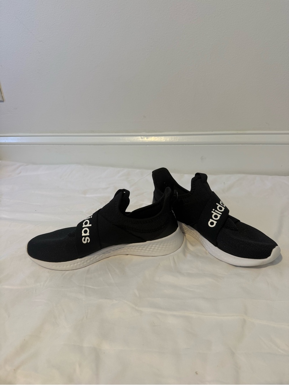Adidas Cloudfoam Black Slip On Sneakers Women’s Size 10 FX7326